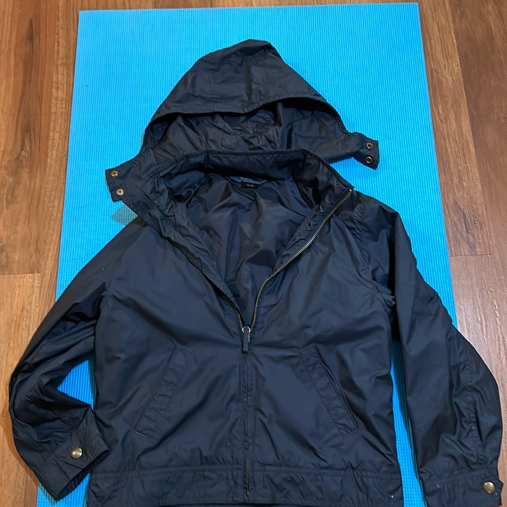 Polo by Ralp Lauren optional hooded rain jacket- 2 pocket front zipper-